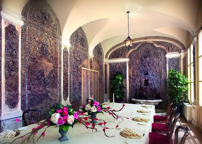 Villa Fenaroli Palace Hotel